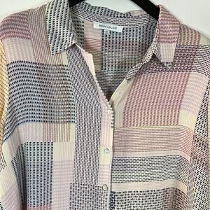 Rose & Olive Button Up Shirt 1X Geometric Pastel 3/4 Sleeve Work Semi Sheer‎